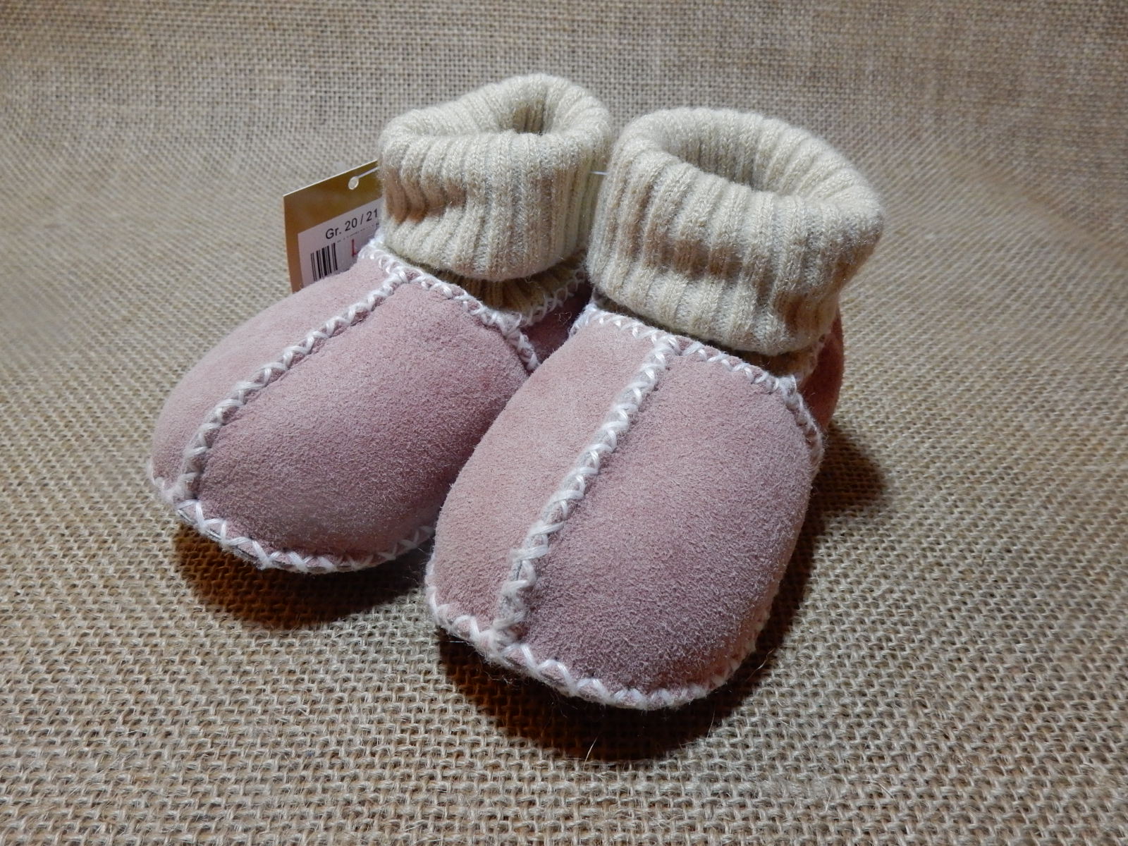 Lammfell-Babyschuhe rosa